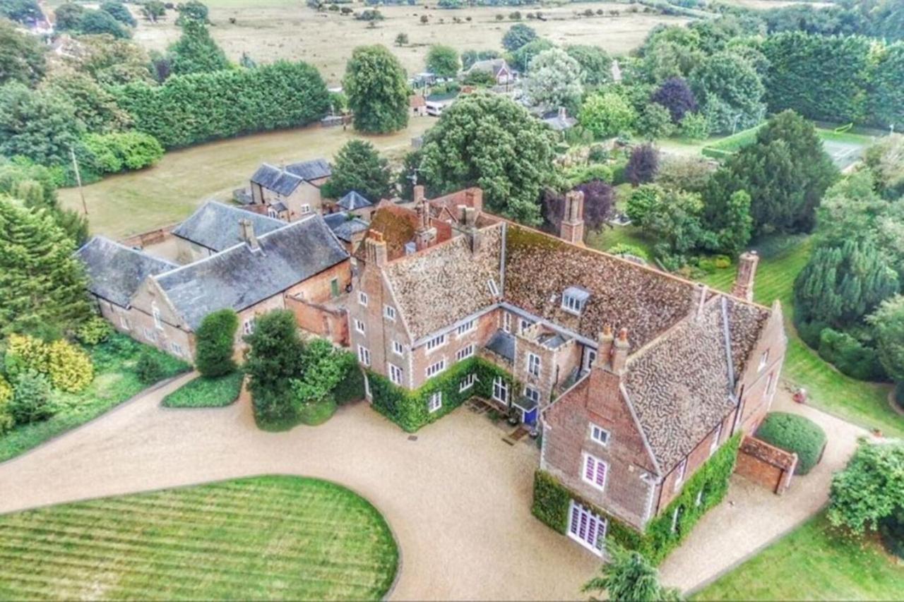 Hockwold cum Wilton Hockwold Hall - Former Royal Residence מראה חיצוני תמונה